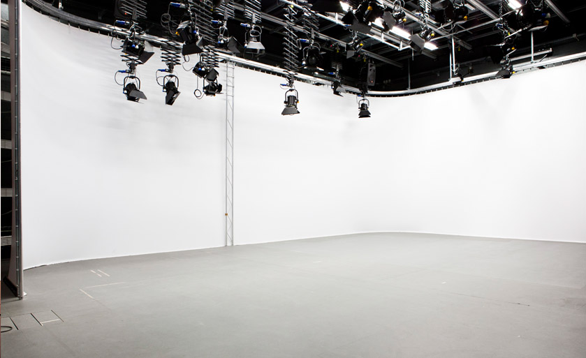 Foto- und Filmstudio-C mieten in Erfurt bei BATT Studiopark Kindermedienzentrum